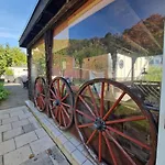 Weingut Im Moselkrampen Lägenhet