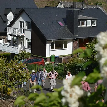 Apartment Weingut Im Moselkrampen