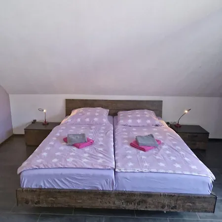 Weingut Im Moselkrampen Apartment Ellenz-Poltersdorf