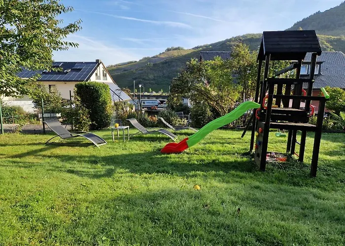 Weingut Im Moselkrampen 아파트